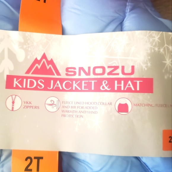 Snozu girls jacket w/hat - Picture 3 of 7